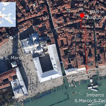In Back To San Marco Tourist