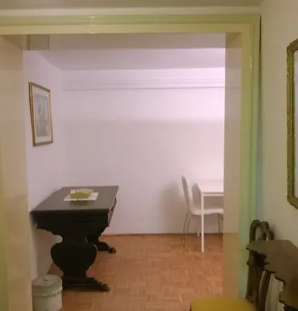 In Back To San Marco Tourist Apartment Venice